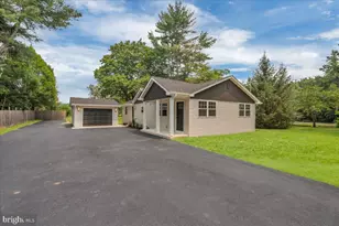 2517 Broadlane Rd, Monroe Township, NJ 08094 - Photo 3