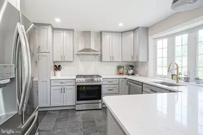 428 Temple Court, Woodbury Heights, NJ 08097 - Photo 5