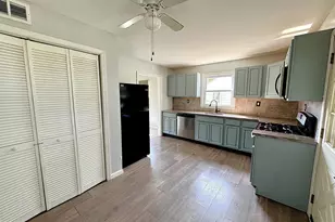 704 N Main St, Clayton, NJ 08312 - Photo 5