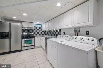 817 Lexington Avenue, Washington Township, NJ 08012 - Photo 9
