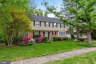 306 Westwood Dr, West Deptford, NJ 08096 - Photo 3
