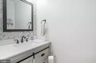 20 Roger's Pl, Blackwood, NJ 08012 - Photo 13