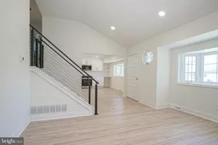 383 Montgomery Dr, Mantua, NJ 08051 - Photo 3