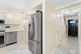 14 Bordeaux Pl, Swedesboro, NJ 08085 - Photo 13