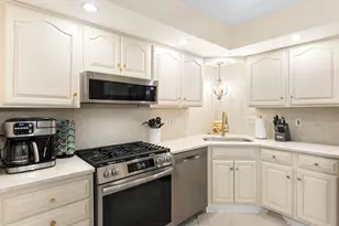 14 Bordeaux Pl, Swedesboro, NJ 08085 - Photo 7