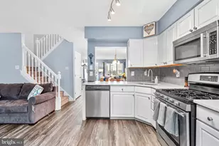 139 Carriage Ln, Swedesboro, NJ 08085 - Photo 11
