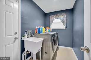 8 Hampshire Ave, Blackwood, NJ 08012 - Photo 21