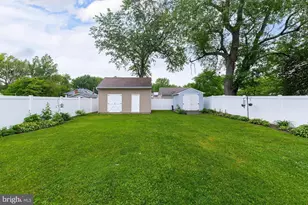 44 S Market St, Greenwich Township, NJ 08027 - Photo 5