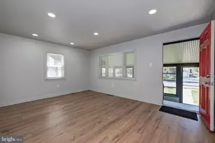 245 Nassau Ave, Paulsboro, NJ 08066 - Photo 9