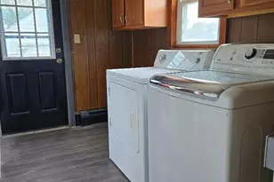 452 W Broad St, Greenwich Township, NJ 08027 - Photo 5