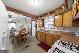 137 Locust Ave, Westville, NJ 08093 - Photo 19