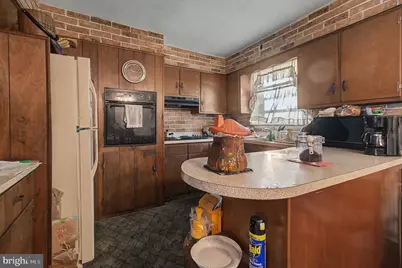275 Essex Avenue, West Deptford Township, NJ 08086 - Photo 7