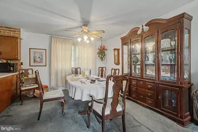 275 Essex Avenue, West Deptford Township, NJ 08086 - Photo 3