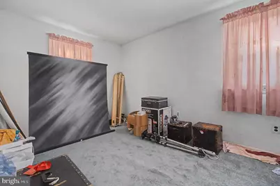 275 Essex Avenue, West Deptford Township, NJ 08086 - Photo 9