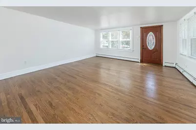 627 Salem Avenue, West Deptford Township, NJ 08096 - Photo 13