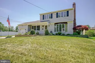 180 Ward Ln, Monroe Township, NJ 08094 - Photo 3