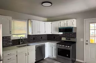 86 Woodland Ave, Franklin Township, NJ 08322 - Photo 7