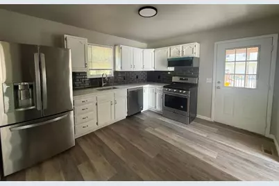 86 Woodland Avenue, Franklin Township, NJ 08322 - Photo 9