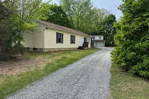 86 Woodland Ave, Franklin Township, NJ 08322 - Photo 1