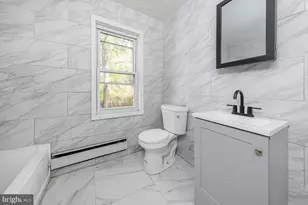11 W Washington St, Paulsboro, NJ 08066 - Photo 15