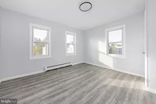 11 W Washington St, Paulsboro, NJ 08066 - Photo 13