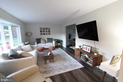 9 Hampshire Avenue, Blackwood, NJ 08012 - Photo 9