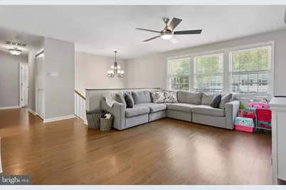 215 Wedgewood, Blackwood, NJ 08012 - Photo 3