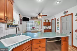 908 Plymouth Pl, Washington Township, NJ 08012 - Photo 11