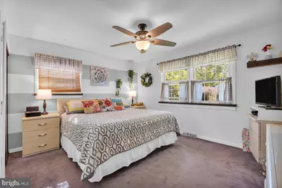 908 Plymouth Place, Washington Township, NJ 08012 - Photo 13