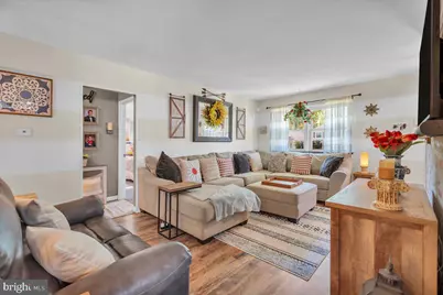 908 Plymouth Place, Washington Township, NJ 08012 - Photo 7