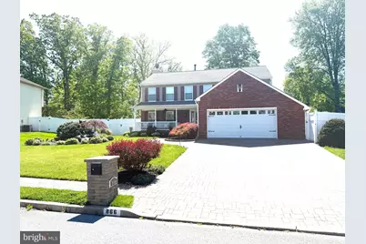 866 Hunters Drive, Woodbury, NJ 08096 - Photo 1