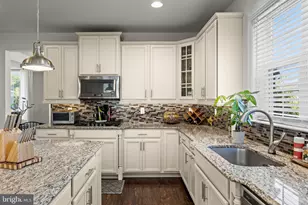412 Gardenia Dr, Harrison Township, NJ 08062 - Photo 27