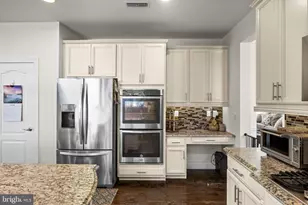 412 Gardenia Dr, Harrison Township, NJ 08062 - Photo 25