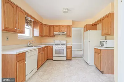 351 Croce Avenue, Greenwich Township, NJ 08027 - Photo 9