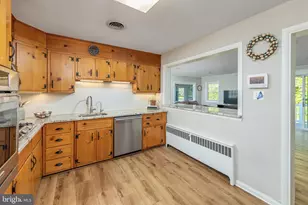65 Paulsboro Rd, Swedesboro, NJ 08085 - Photo 11