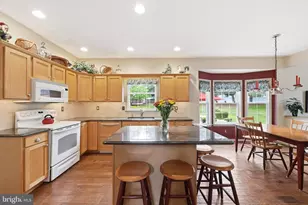 6 Blake Ct, Sewell, NJ 08080 - Photo 9