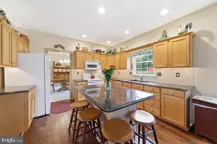 6 Blake Ct, Sewell, NJ 08080 - Photo 11
