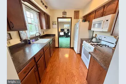 200 N Oak Avenue, National Park, NJ 08063 - Photo 11