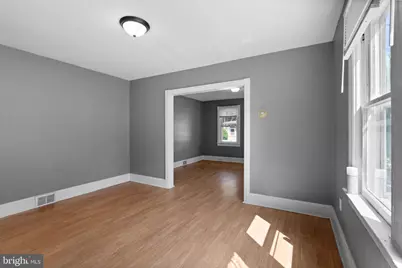 26 E Adams Street, Paulsboro, NJ 08066 - Photo 9