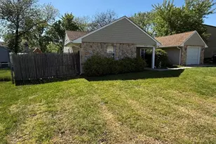 913 Hampton Way, Monroe Township, NJ 08094 - Photo 3