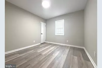 711 Asbury Avenue, National Park, NJ 08063 - Photo 9