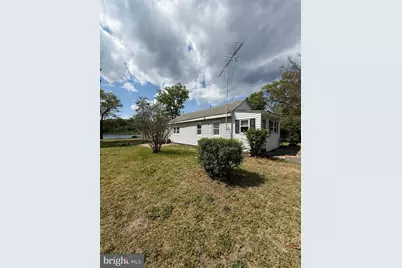 131 Lakeside Avenue, Franklin Township, NJ 08322 - Photo 9