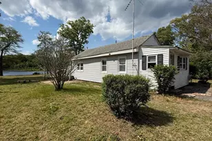 131 Lakeside Ave, Franklin Township, NJ 08322 - Photo 9