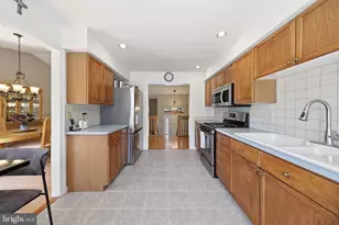 28 Derby Dr, Sewell, NJ 08080 - Photo 15
