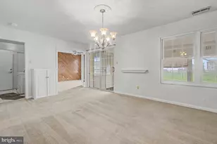 756 Barbados Dr, Monroe Township, NJ 08094 - Photo 9