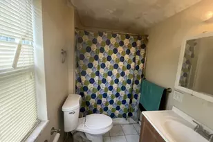 42 W Centre St, Woodbury, NJ 08096 - Photo 11