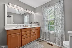 169 Acorn Dr, East Greenwich Township, NJ 08061 - Photo 29