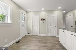 907 Preston Ct, Blackwood, NJ 08012 - Photo 5