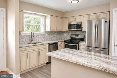 11 Lanark, Blackwood, NJ 08012 - Photo 9