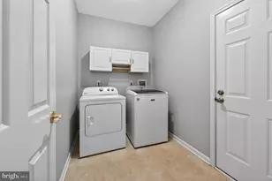 189 Aleksander Ln, East Greenwich Township, NJ 08061 - Photo 17